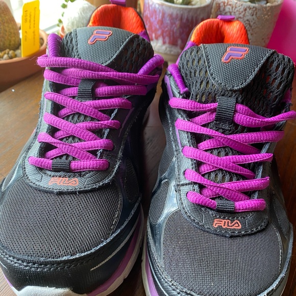 FILA EverGrind Runners - Picture 2 of 6